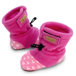 Baby Stay-Put Cozy Booties | Hearts