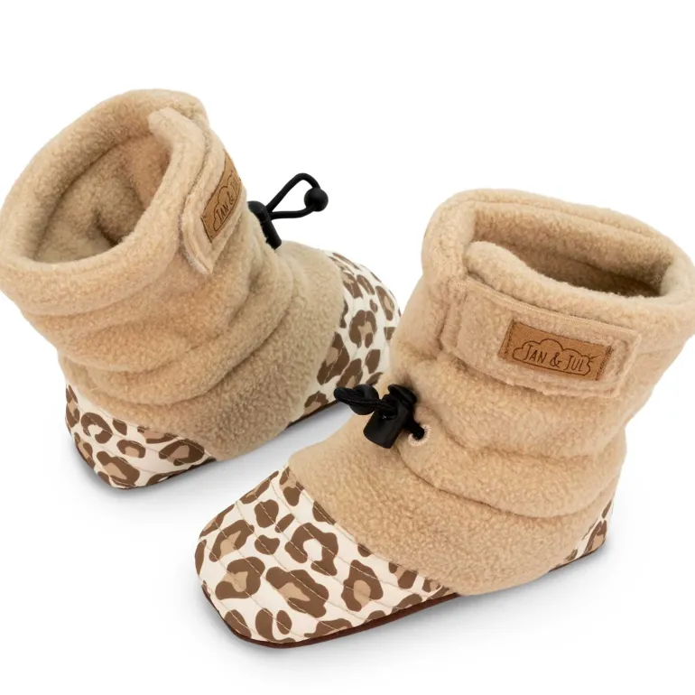 Baby Stay-Put Cozy Booties | Leopard