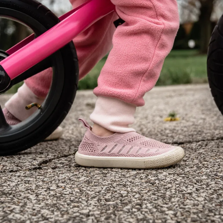 Kids Breeze Slip On Shoes | Pale Pink
