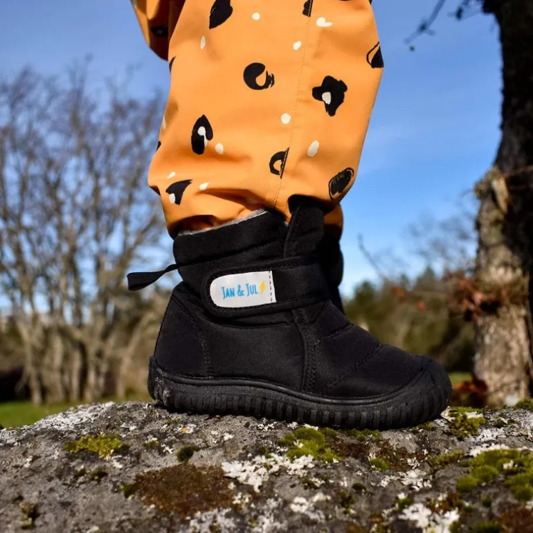Kids Insulated Ankle Boots | Black