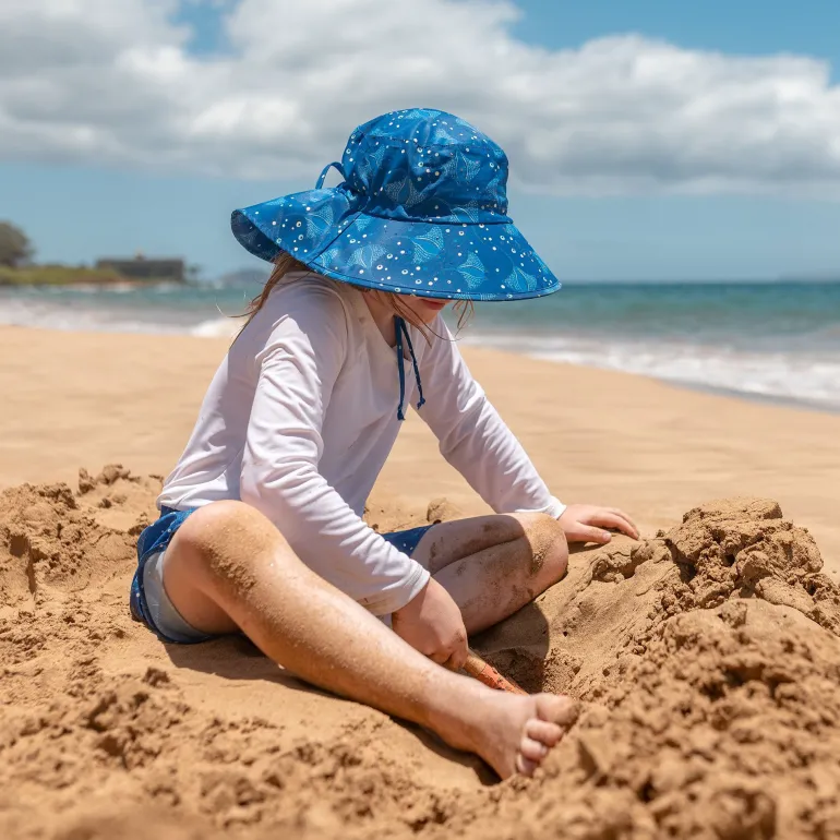 Kids Water Repellent Adventure Hats | Manta Ray
